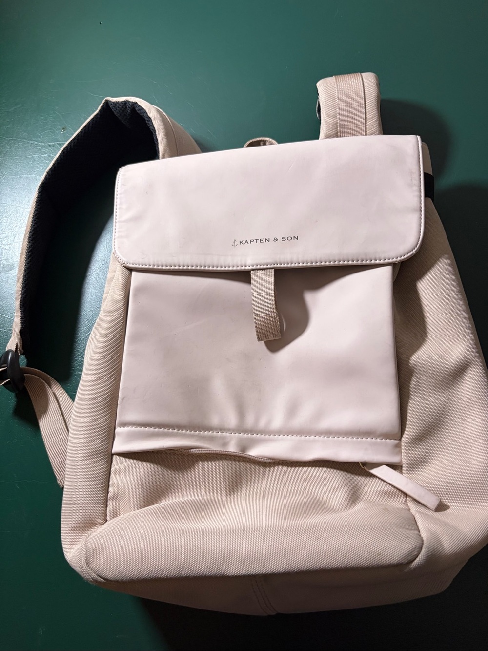 Kaplan &Son Cream Backpack - Minimalist Everyday Bag